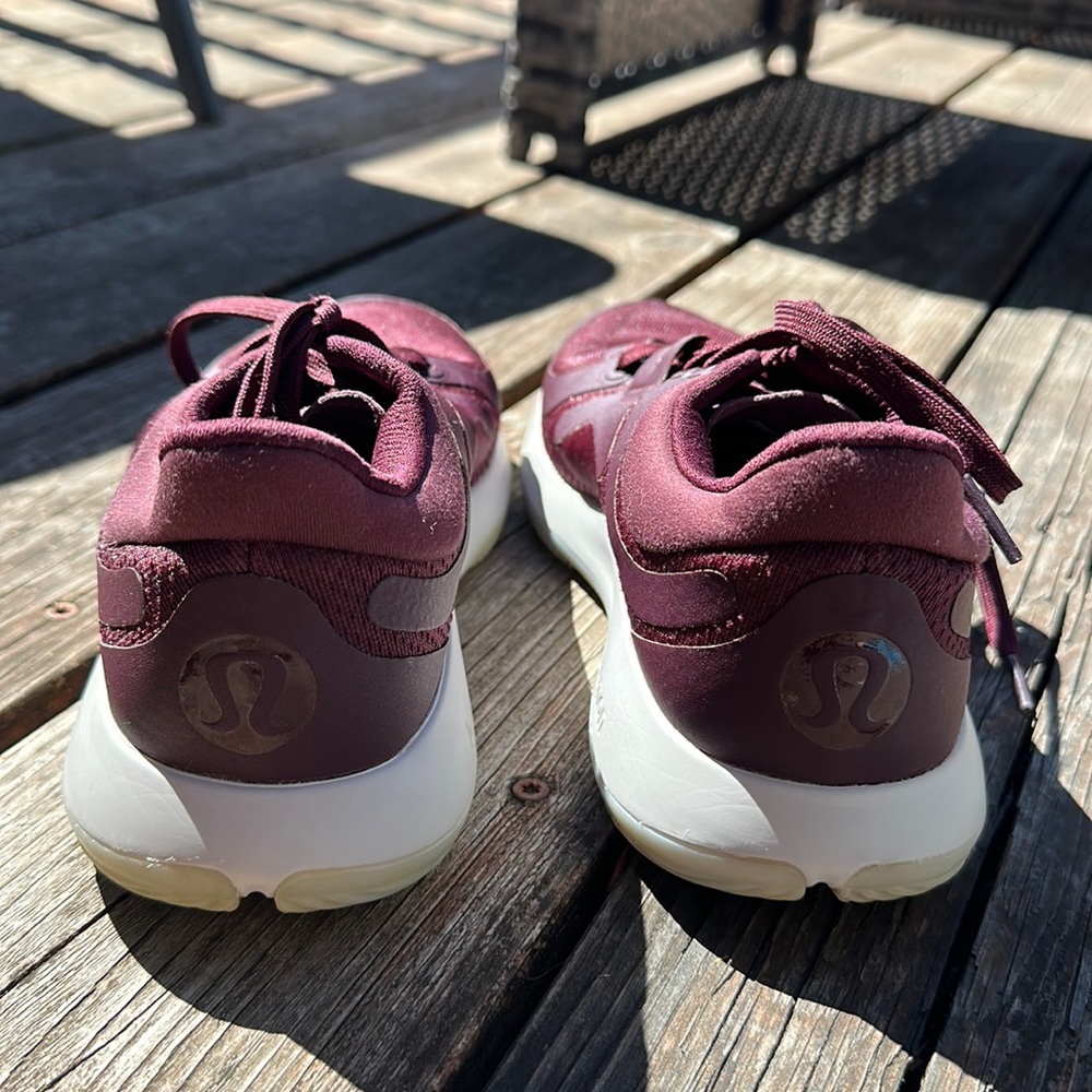 Lululemon Chargefeel training shoe